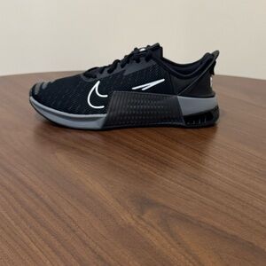 Women’s Sz 9 Nike Metcon 9 Flyease black white